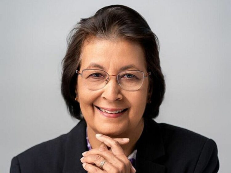 Dr Jennifer Geerlings