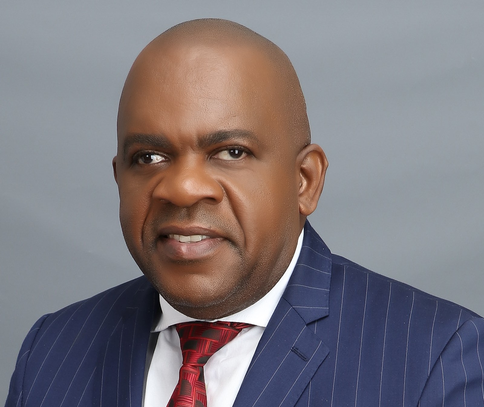 Floyd Morris Half Shot Graduation Suit (002)