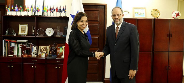 Her Excellency Soraya Cano Franco, Panama's Ambassador to CARICOM(l) and CARICOM Secretary-General Ambassador Irwin LaRocque