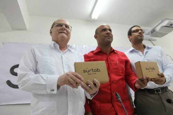PetroCaribe President Bernardo Alvarez at Surtab in Haiti (Photo: OPM Haiti)