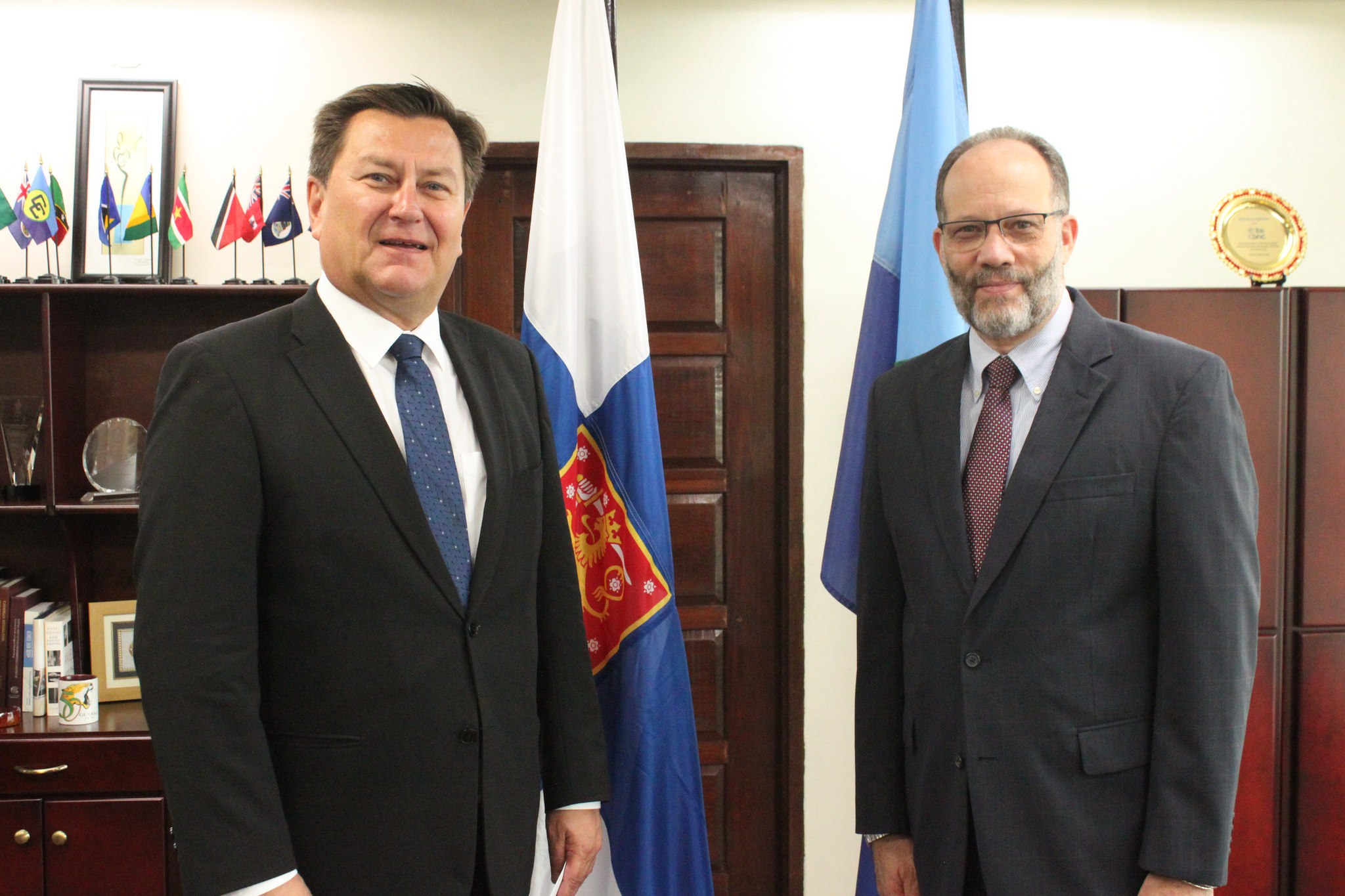 Finland&rsquo;s Ambassador to CARICOM, His Excellency Jukka Pietikӓinen (left) and CARICOM Secretary-General, Ambassador Irwin LaRocque