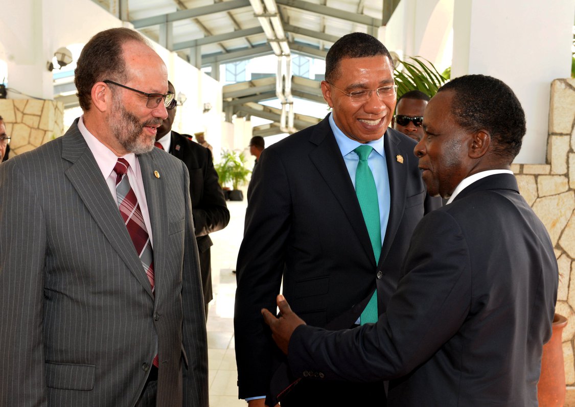 CARICOM Secretary-General, Amb. Irwin LaRocque (l), CARICOM Chairman, the Most Hon. Andrew Holness, Prime Minister of Jamaica (c) and Dr. the Rt. Hon Keith Mitchell, Prime Minister of Grenada in discussion on Wednesday (Photo via Jamaica Information