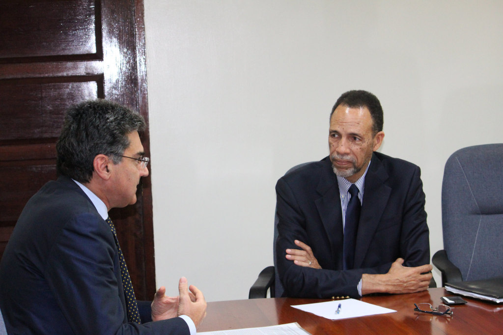 Minister Plenipotentiary of the Ministry of Foreign Affairs and International Cooperation of Italy, His Excellency Paolo Serpi (left) and Ambassador Colin Granderson, Assistant Secretary-General, Foreign and Community Relations, CARICOM Secretariat.