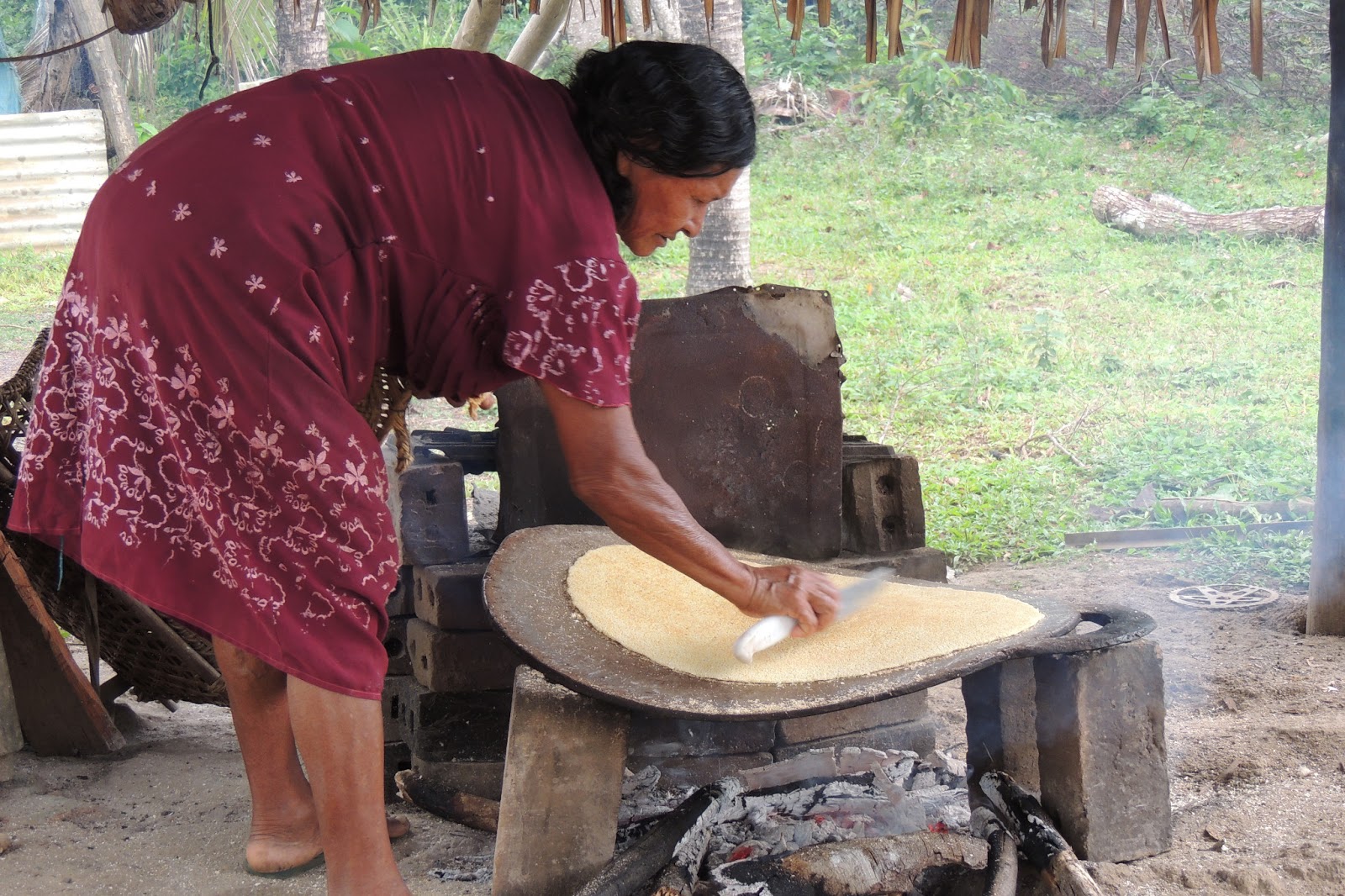Maing of Cassava Bread