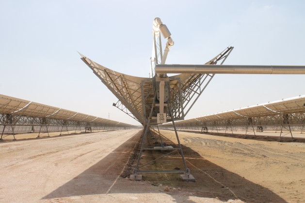 The Shams 1 concentrated solar power (CSP) plant in the United Arab Emirates covers an area the size of 285 football pitches and generates over 100 MW of electricity for the country&rsquo;s national grid. (Photo via Wambi Michael/IPS)